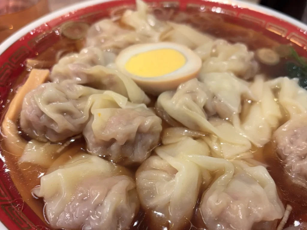 guangzhou juicy pork wonton noodles.webp